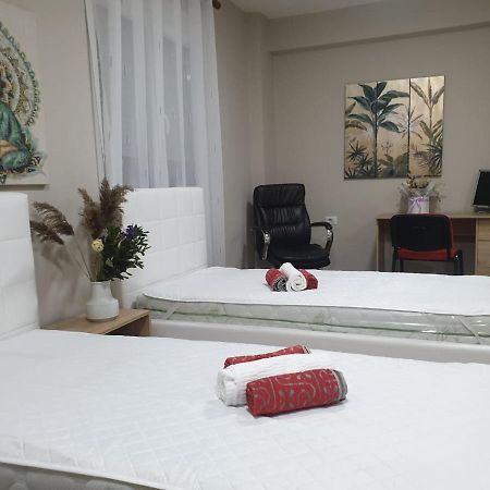 Lovely Apartment On Tirana City Center Exterior photo